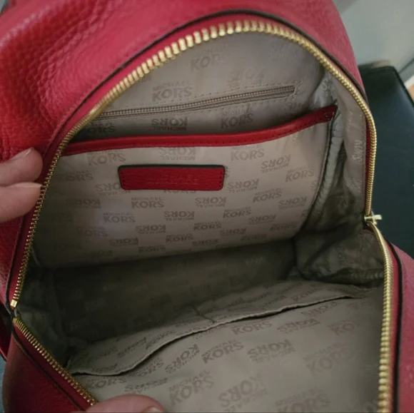 MICHAEL KORS STUDDED BACKPACK 💖 - Picture 6 of 9